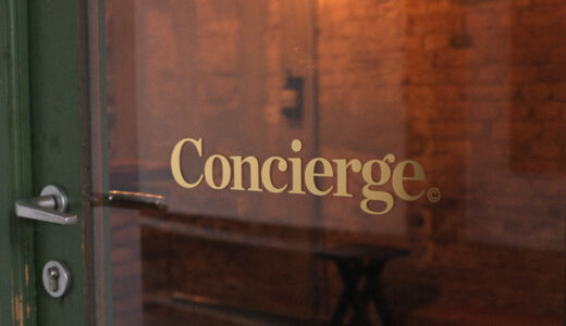 ベルリン・クロイツベルクのシュプレー川沿いにひっそりと佇むコーヒーショップ「Concierge」を訪れる