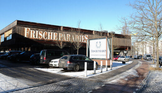 【ドイツ・ベルリンで新鮮な魚を手にいれるならここ】プレンツラウアーベルクにある高級食材店「FrischeParadies」を訪れる